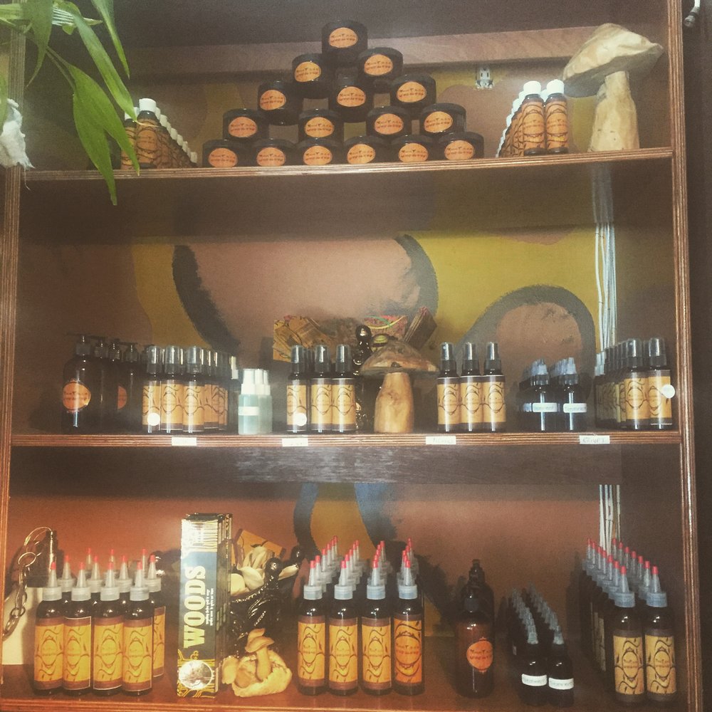 hair oils made by Jahzin house of locs
